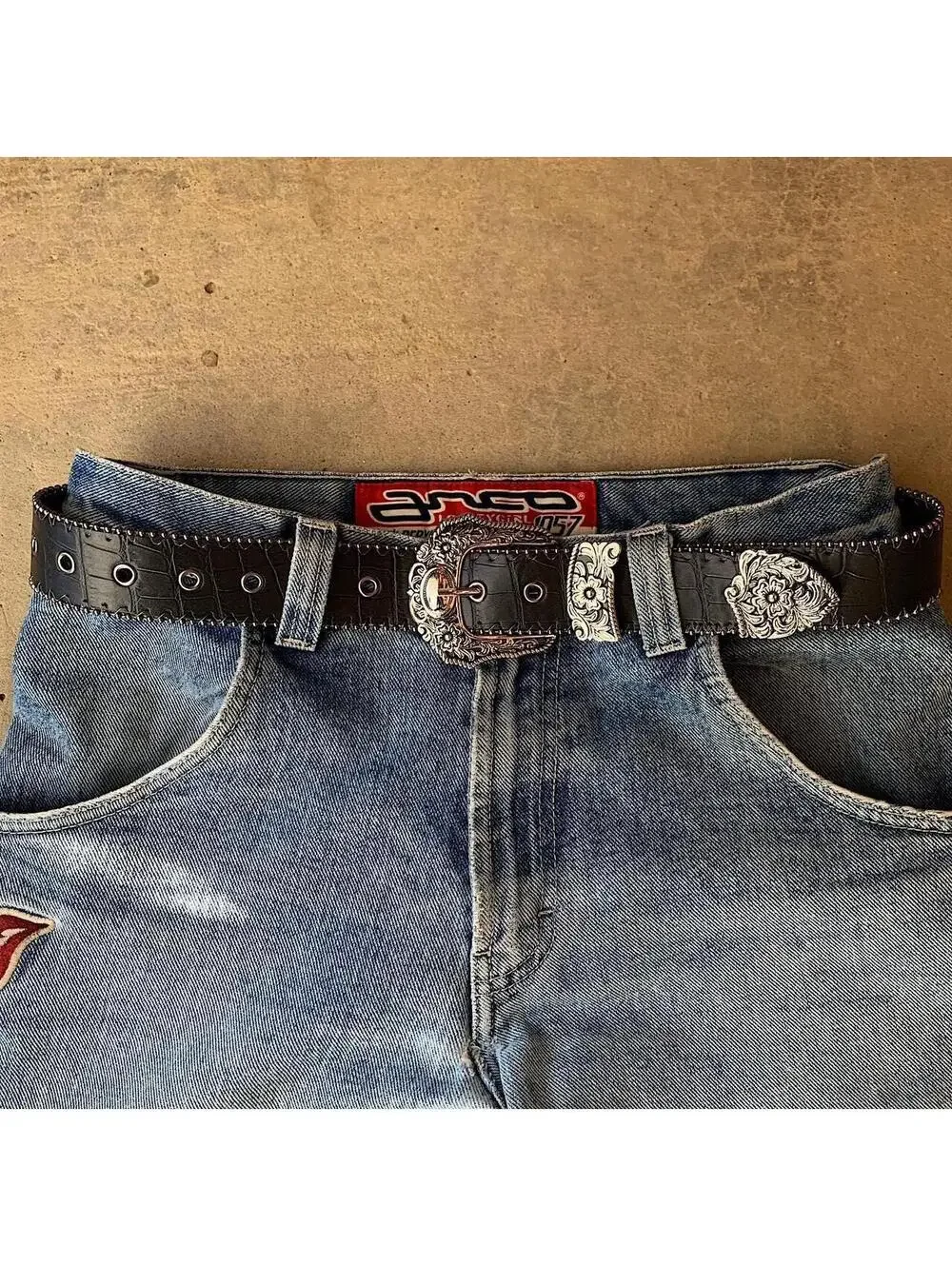 Y2k 2000s style black western silver boho belt. 38.5 inches length. Unisex